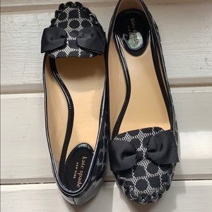 Classic Kate Spade flats.  Worn once